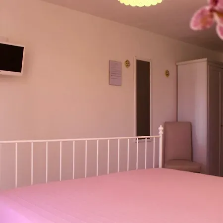 Casa Caramico Guest house 3*